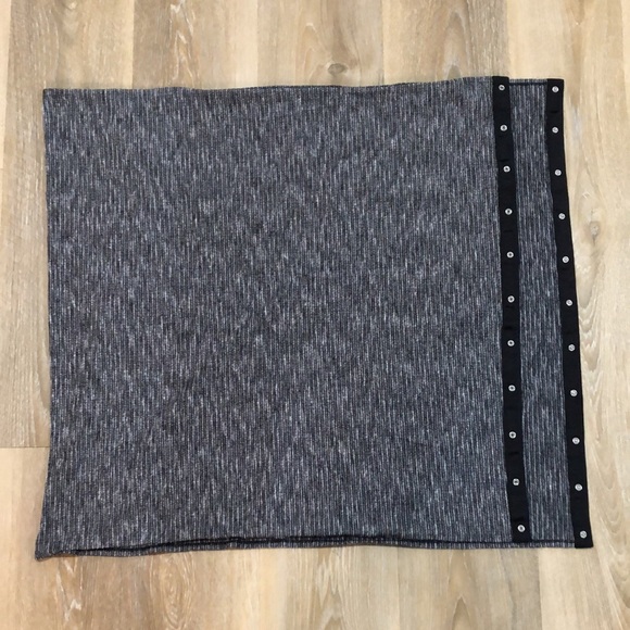 Lululemon Rulu Vinyasa Scarf Wrap - Picture 3 of 3